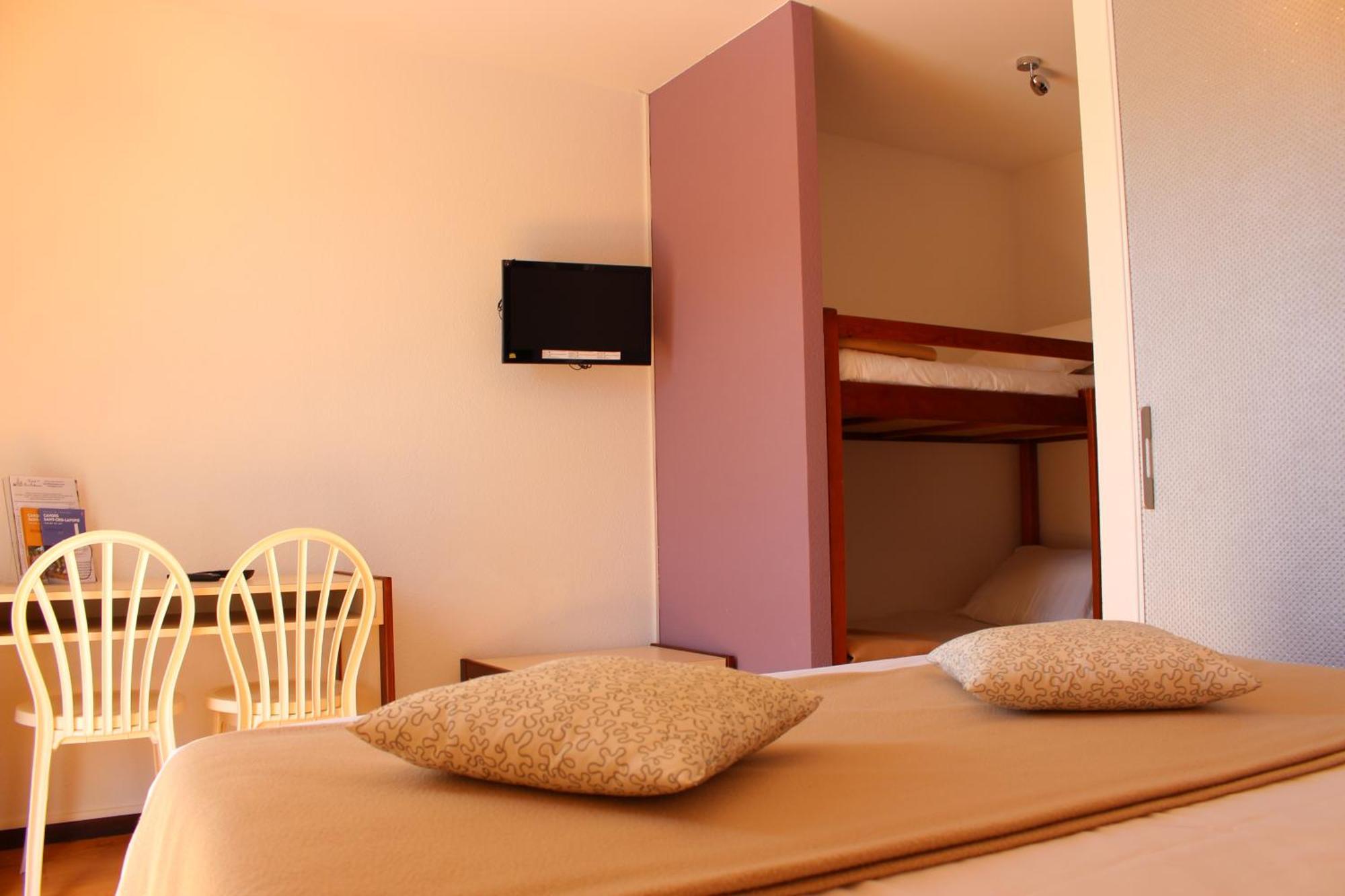 Hotel Les Gabarres Tour-de-Faure Phòng bức ảnh