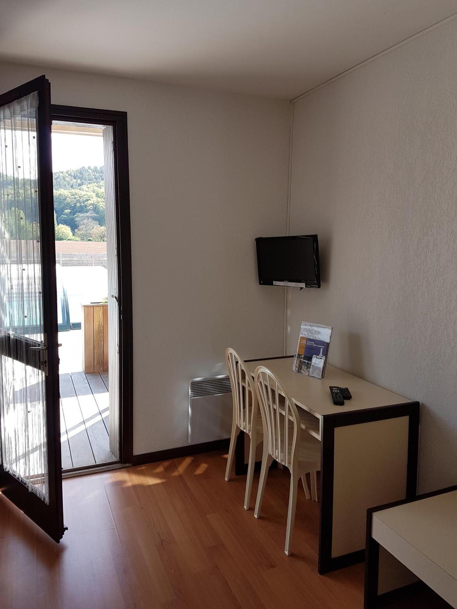 Hotel Les Gabarres Tour-de-Faure Phòng bức ảnh